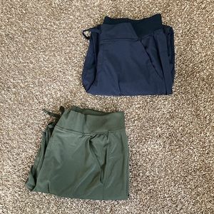 2 pairs of women’s all in motion joggers green and black